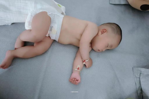 如东宝宝口水多怎么回事